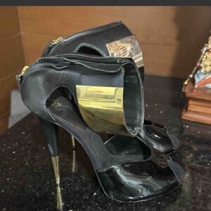 Giuseppe Zanotti Black and Gold Heels